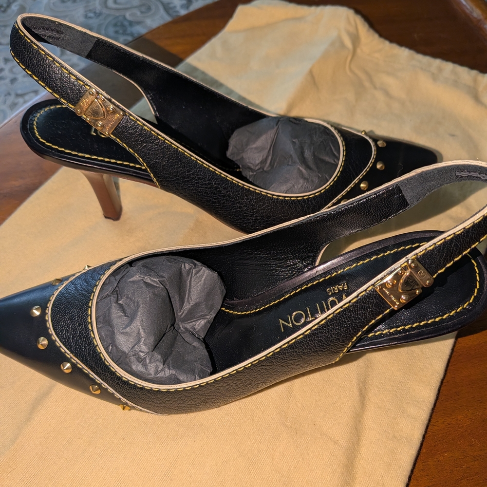 Louis Vuitton Black Slingback Heels SZ 37. - Picture 4 of 8